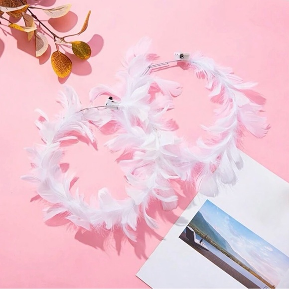 LED Feather Headband - Multicolor - Picture 2 of 3